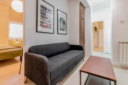 Chambre privée à C. Artesanía, 2, bajo a, 47005 Valladolid, Spain, image 18 de 29