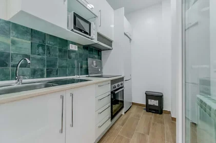 Chambre privée à C. Artesanía, 2, bajo a, 47005 Valladolid, Spain, image 22 de 29