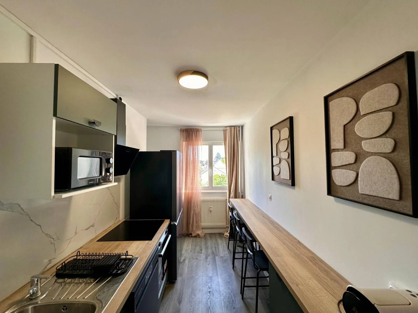 Habitación en apartamento estudiantil en alquiler en , completamente amueblado