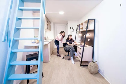 Private room in residence at 71, Boulevard Côte Blatin, image 43 of 49