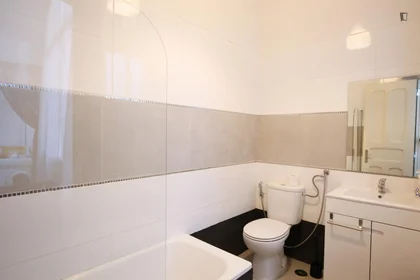 Private room at Rua Artur Lamas, image 20 of 23