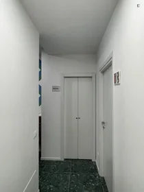 Paylaşımlı oda konumu Via Monte S. Genesio, 25 33 görüntüsü