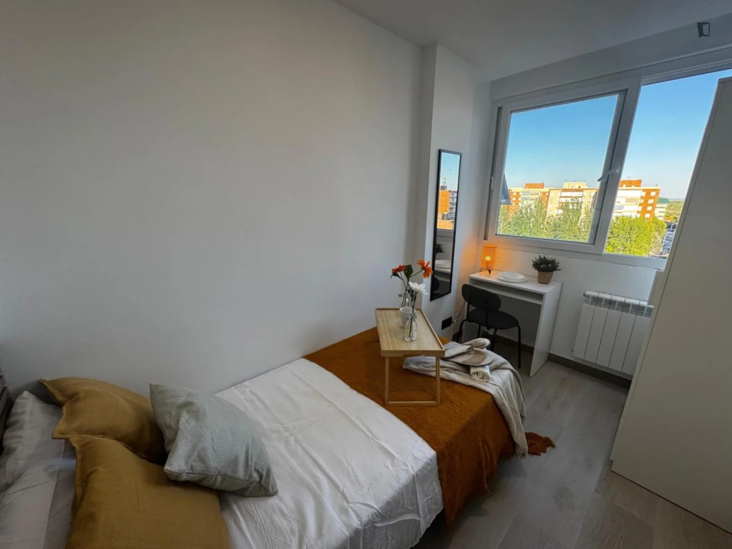 Chambre à louer dans un appartement d'étudiant à , entièrement meublée