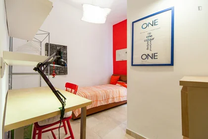 Stanza privata in Via Francesco Amici, immagine 3 di 16