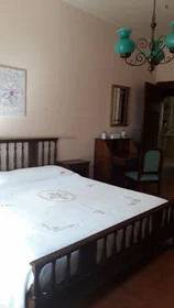 Habitación privada en Piazza Carlo Alberto Scotti, imagen 1 de 10