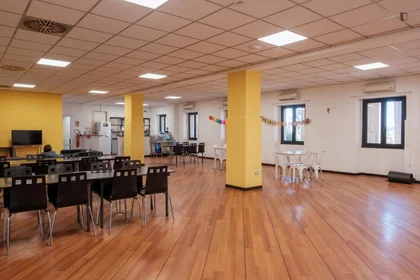 Stanza privata in Via Cassia, immagine 8 di 22