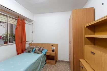Privatzimmer in der Carrer de Guillem de Castro, bild 30 von 44
