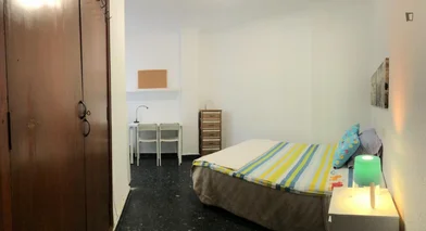 Stanza privata in Carrer del Doctor Josep Juan Dómine, immagine 1 di 10