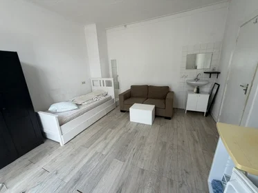 Privatzimmer in der van Sytzamastraat, bild 1 von 8