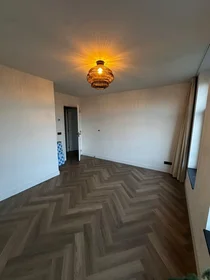 Private room at Noordmolenstraat, image 1 of 5