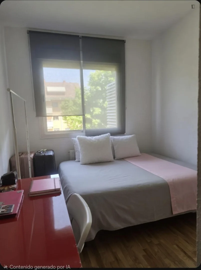 Quarto acolhedor para estudantes disponível em 