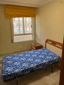 Private room at Av. de Cabo de Gata, image 1 of 13