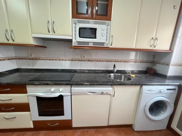 Habitación privada en Av. Cantabria, imagen 11 de 20