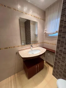 Habitación privada en Av. Cantabria, imagen 14 de 20