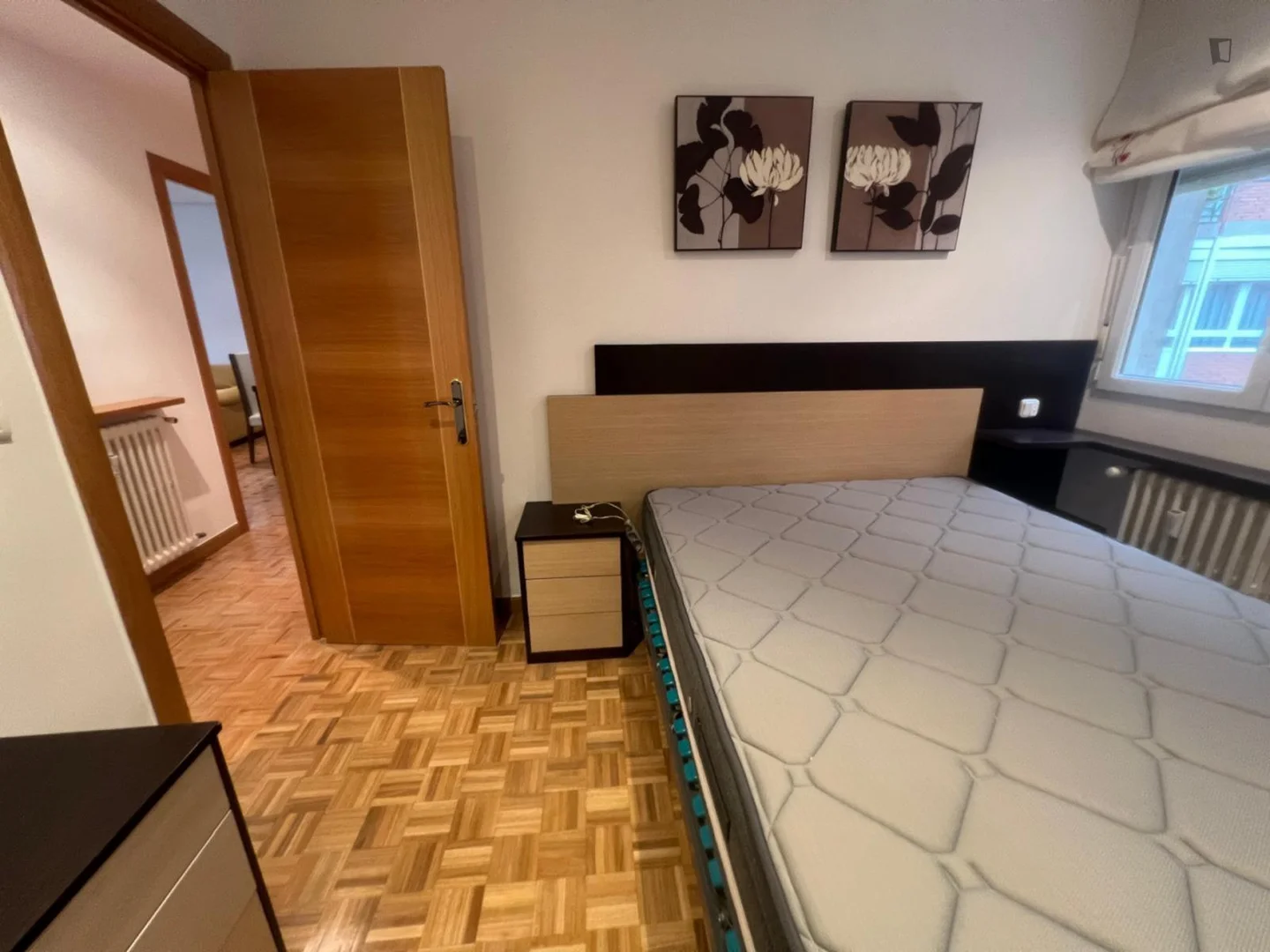 Habitación acogedora para estudiantes disponible en 