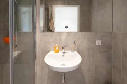Habitación privada en residencia en Carrer Benieu, 4. Poblados del Nte, imagen 3 de 11
