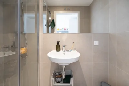 Habitación privada en residencia en Carrer Benieu, 4. Poblados del Nte, imagen 3 de 10