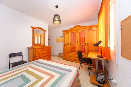 Habitación privada en Calle Carmenes de Gadeo, Albaicín, imagen 4 de 10