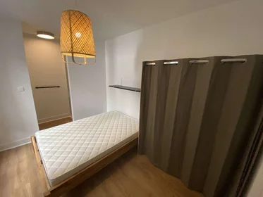 Stanza privata in Rue Froebel, immagine 1 di 10