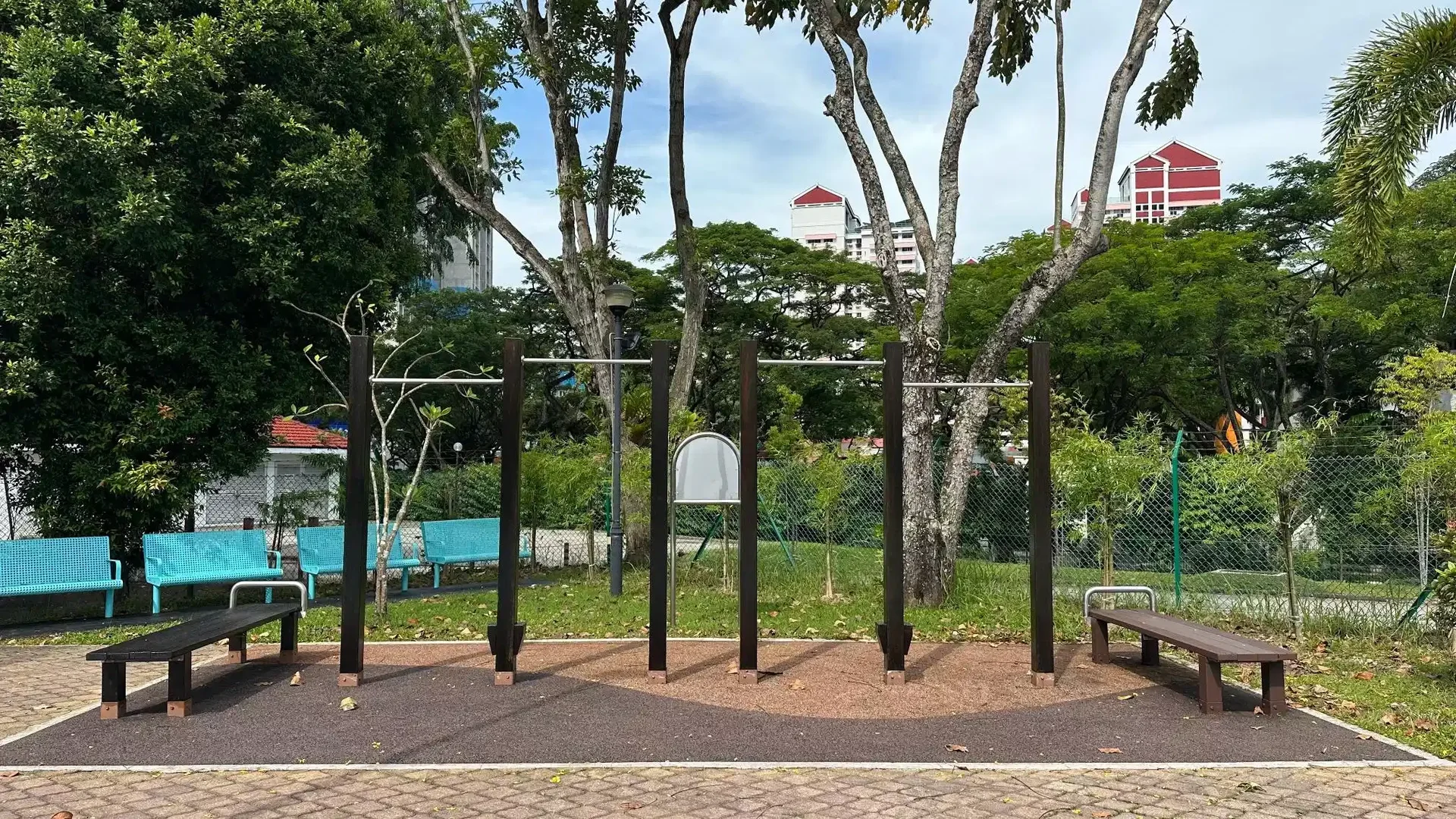 Quarto de estudante económico perto do campus em 