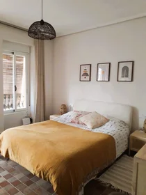 Logement entier à Calle Nador 10, image 2 de 17