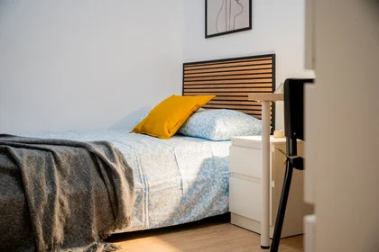 Quarto privado em Carrer d'Honorat Juan 18, imagem 4 de 46