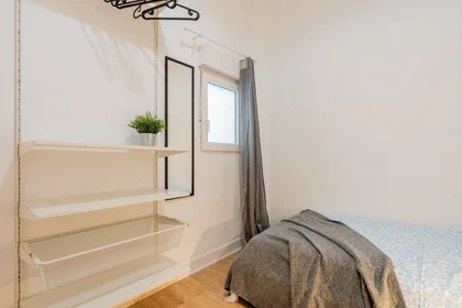 Habitación privada en Carrer d'Honorat Juan 18, imagen 5 de 46
