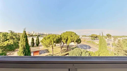 Habitación privada en 1782 Av. Georges Dayan, 30900 Nîmes, France, imagen 26 de 28