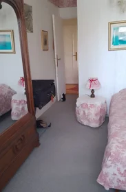 Quarto privado em Rue de la Verdière, imagem 2 de 2