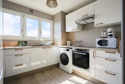 私人房间 在 25 Rue Géruzez, 51100 Reims, France, 16的图像10