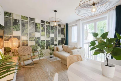 Privatzimmer in der 5 Pl. Sainte-Claire, 51100 Reims, France, bild 20 von 23