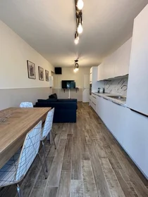 Quarto privado em Antibes, 06600, imagem 1 de 10