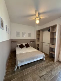 Private room at Antibes, 06600, image 18 of 38