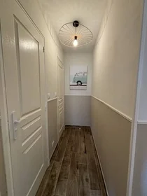 Private room at Antibes, 06600, image 31 of 38