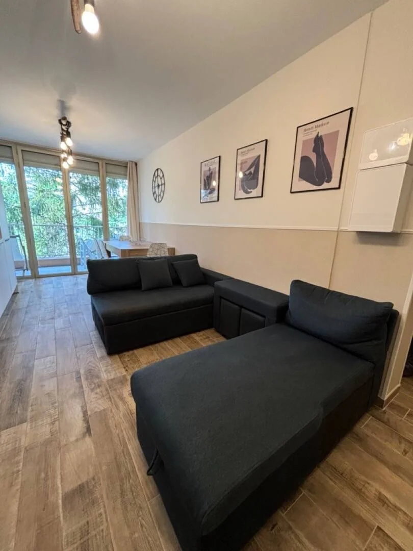 Quarto de estudante económico perto do campus em 