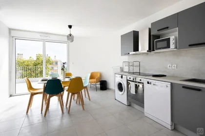 Prywatny pokój Cusset-Bonnevay, Villeurbanne, obraz 1 7