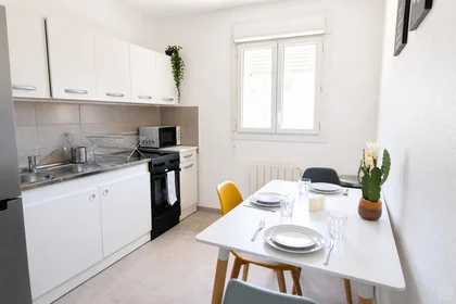 Privatzimmer in der Chorier-Berriat, Grenoble, bild 1 von 6