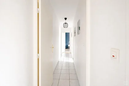 Privatzimmer in der Sans-Souci Dauphiné, Lyon, bild 4 von 6