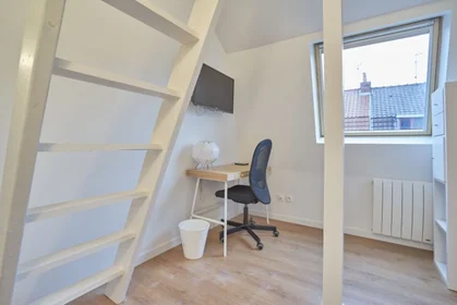 Chambre privée à 21 / 23 rue Pasteur, image 29 de 32