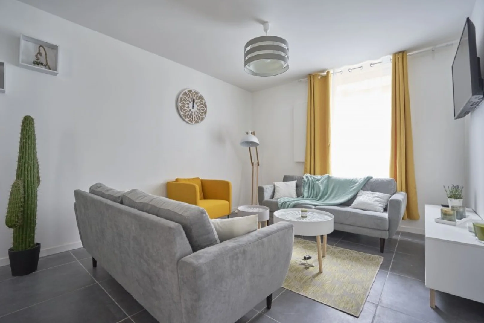 Chambre d'étudiant confortable et spacieuse dans 