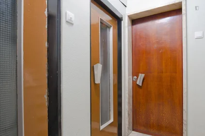 Quarto privado em Rua da Quintinha, imagem 15 de 19