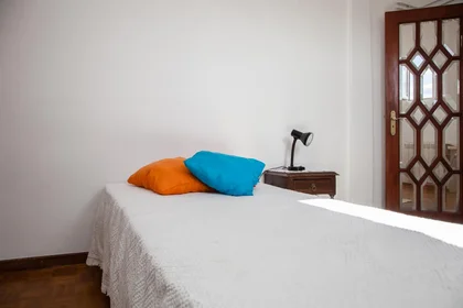Habitación privada en Rua Antero de Quental, imagen 5 de 18
