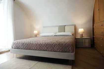 Apartamento inteiro em Via Salvatore Tommasi, Avvocata, imagem 1 de 10