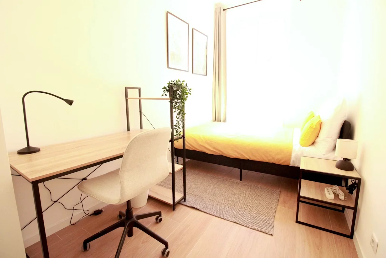 Quarto de estudante funcional perfeito para estudar em