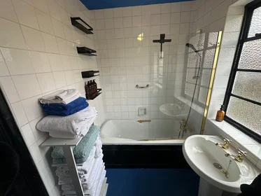 Chambre privée à Merrivale, Southgate, image 10 de 10