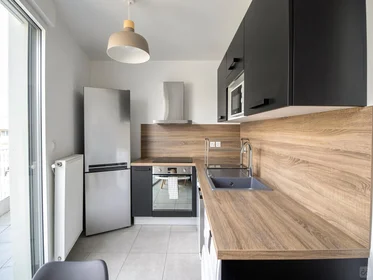 Private room at Cusset-Bonnevay, Villeurbanne, image 1 of 8