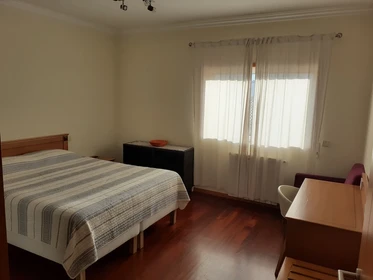Quarto para alugar num apartamento partilhado em Braga