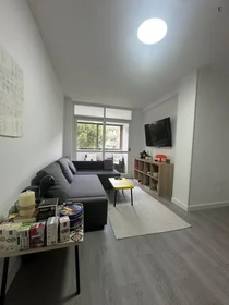 Private room at Paseo de Colonia, image 5 of 19