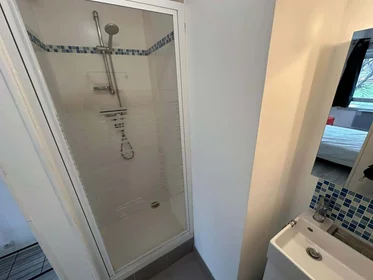 Özel oda konumu 3 Av. Georges Clemenceau, 51100 Reims, France, 6 13 görüntüsü