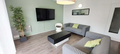 Özel oda konumu 3 Av. Georges Clemenceau, 51100 Reims, France, 9 13 görüntüsü